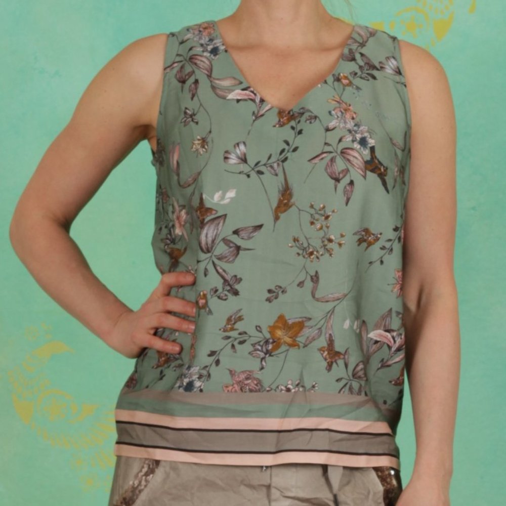 Cream Lily Blake Birds & Flowers Bamboo Tie Up Top Size 38 S